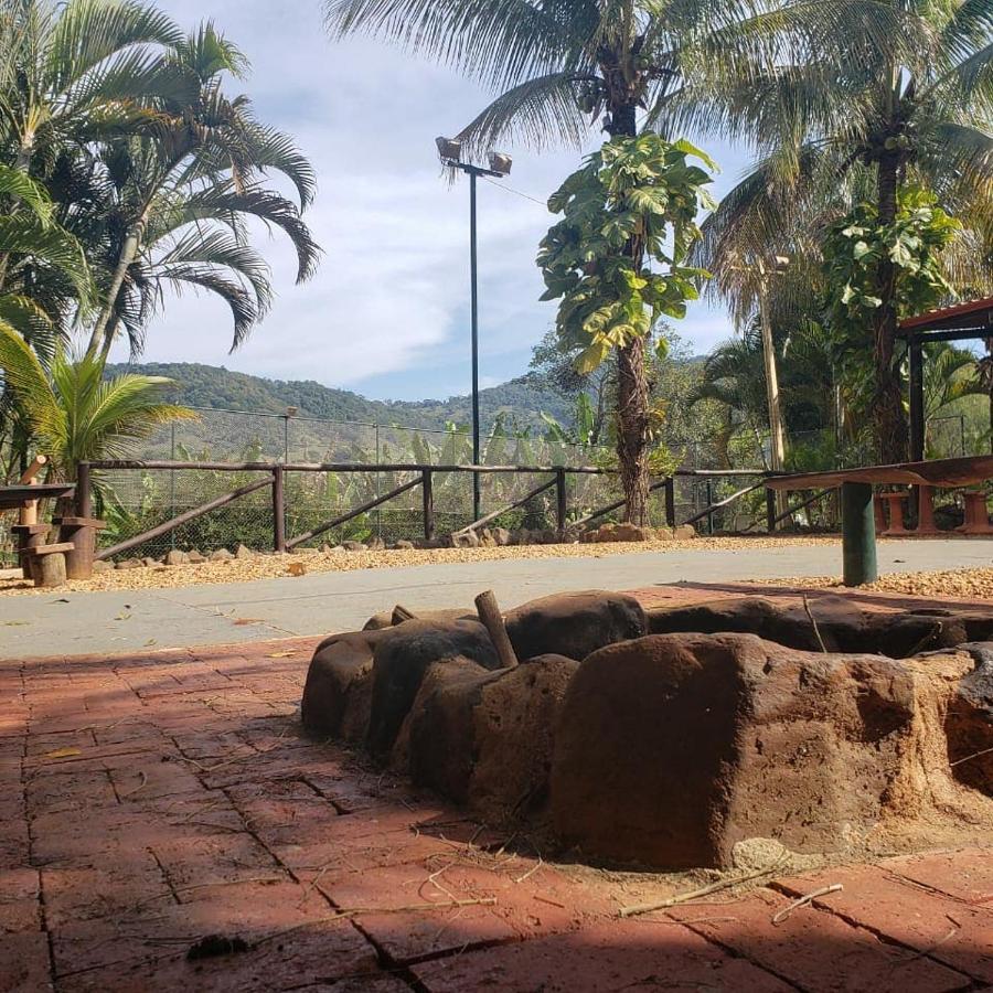 Cabana Hostel Sobrado Ecopark Águas de São Pedro Bagian luar foto