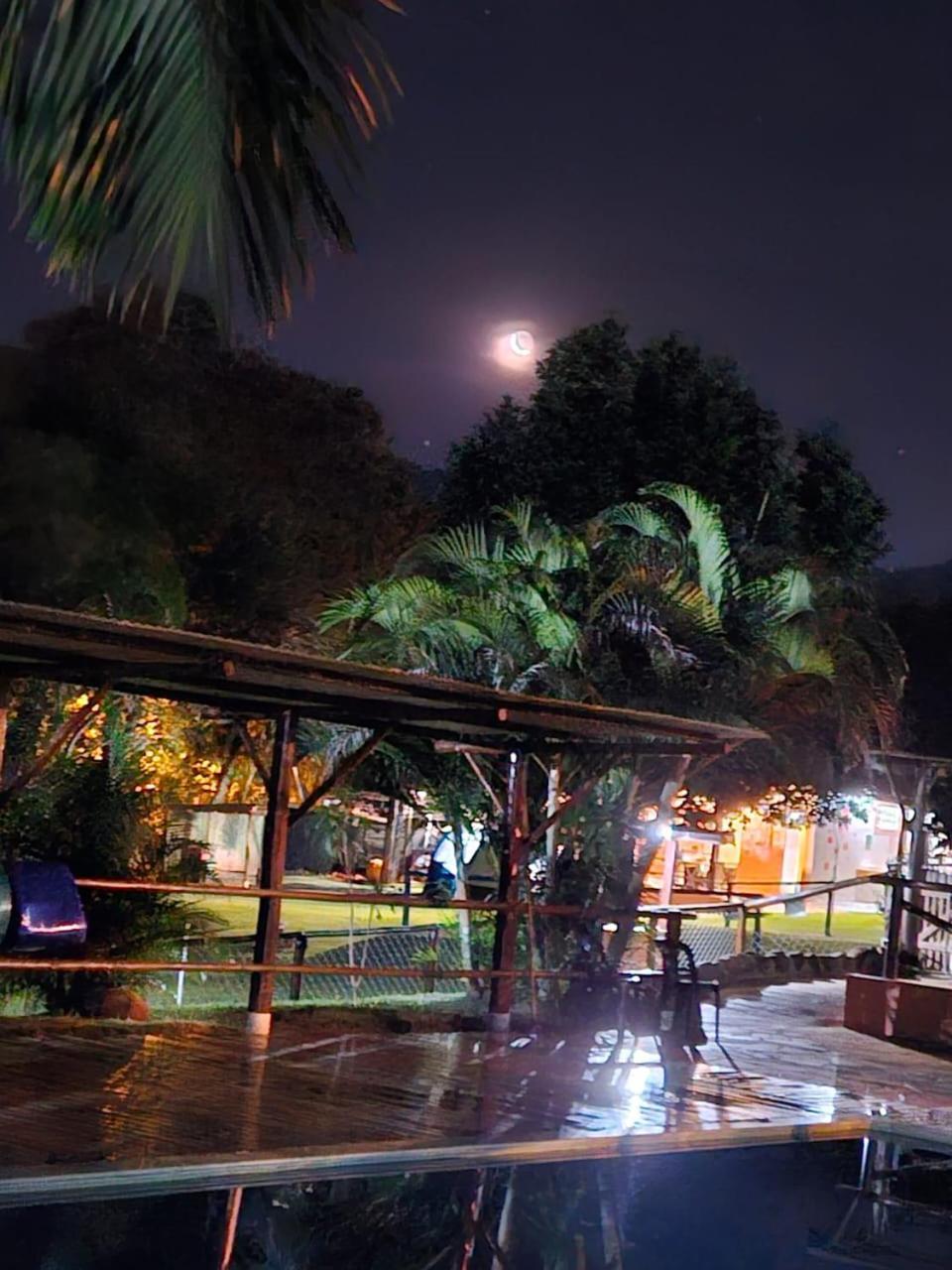 Cabana Hostel Sobrado Ecopark Águas de São Pedro Ruang foto