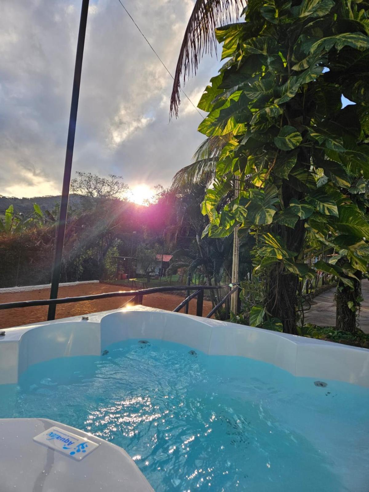Cabana Hostel Sobrado Ecopark Águas de São Pedro Ruang foto